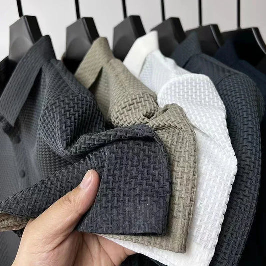 Nueva camisa POLO de Color sólido con flores de hueso de manga corta informal de negocios para hombre, Top versátil cómodo y transpirable a la moda para verano