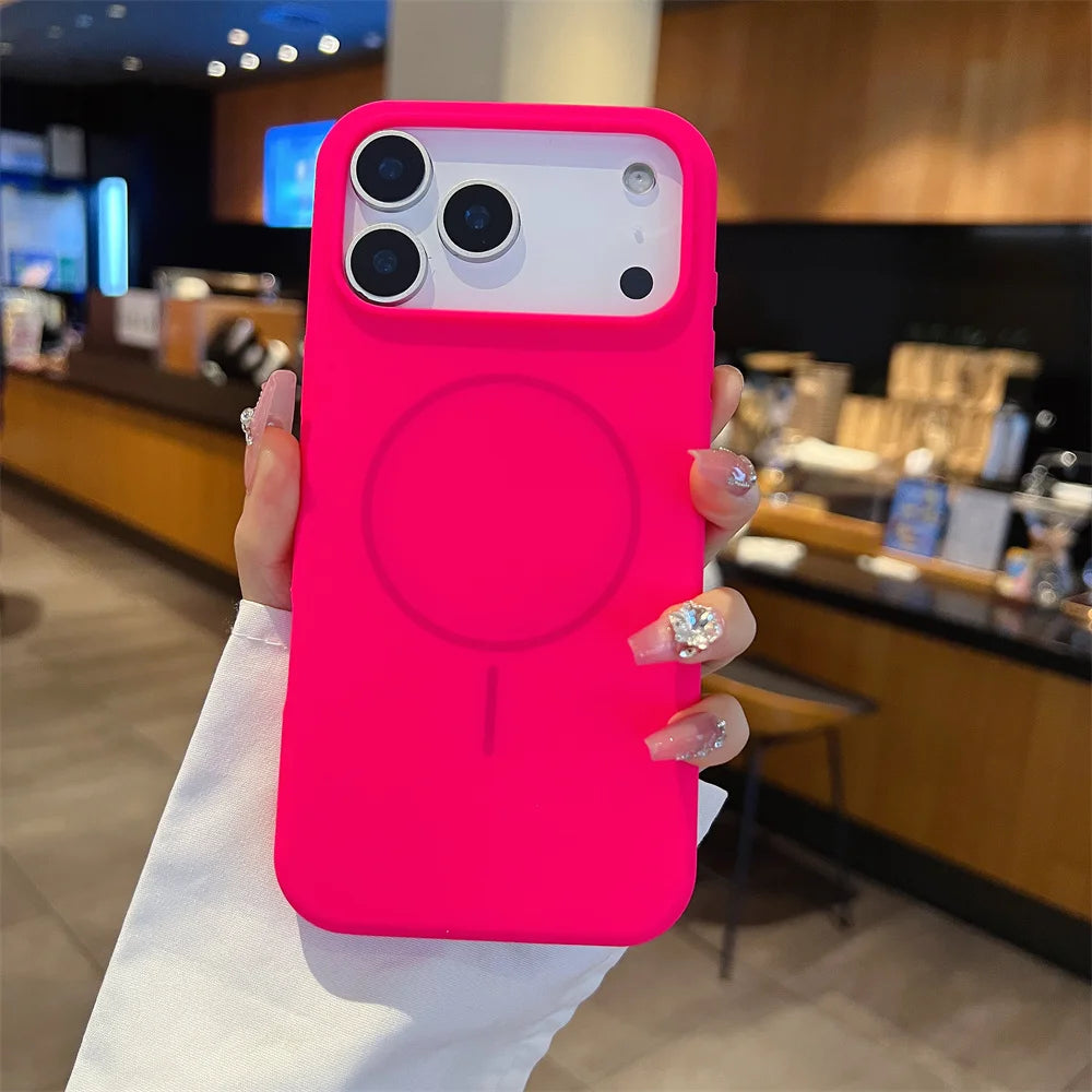 Funda de teléfono de silicona líquida suave mate para iPhone 15 16 17 Pro Max Air para Magsafe cubierta de carga inalámbrica para Apple 14 13 12